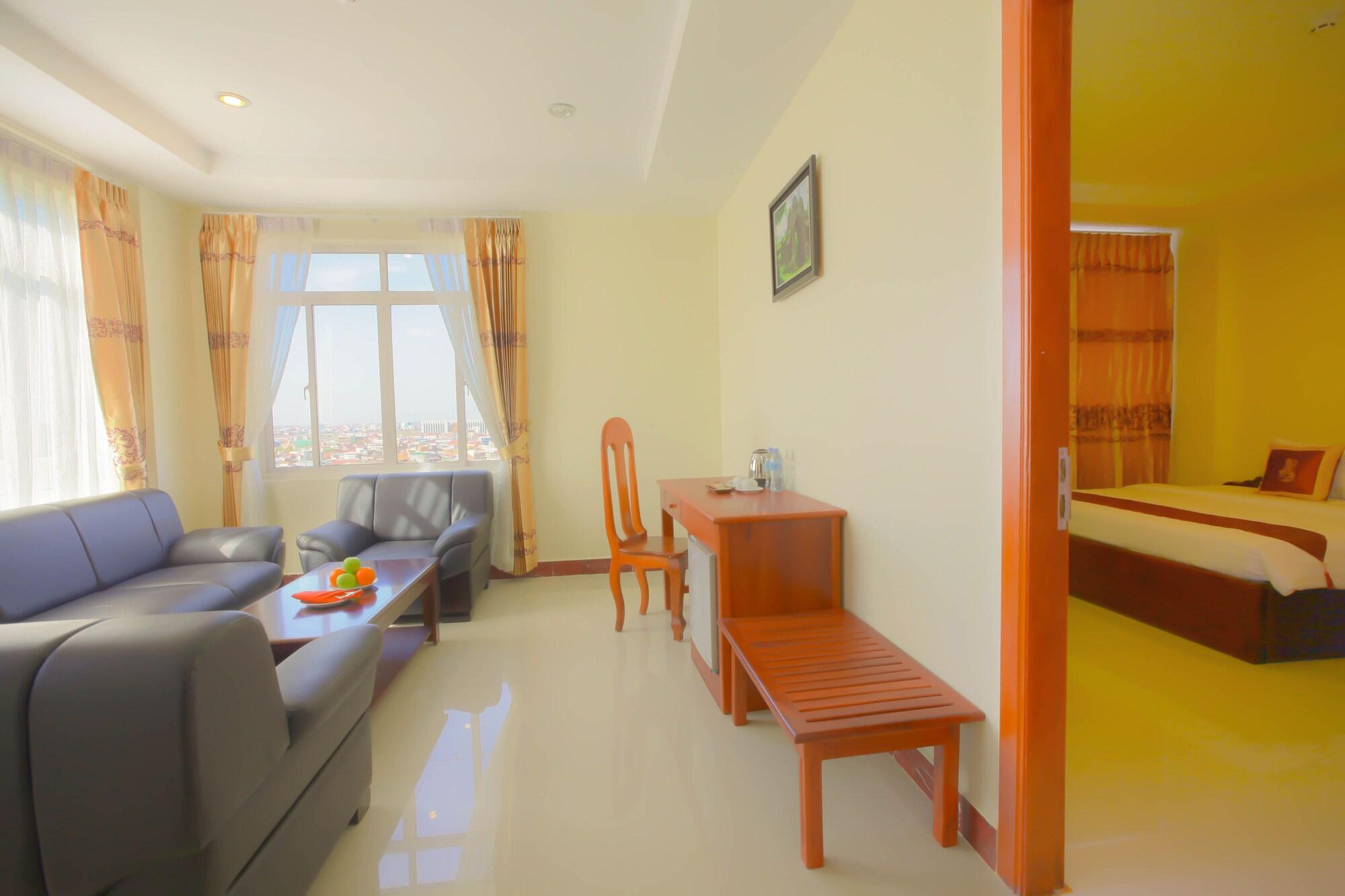 Kirirom Crystal Hotel Phnom Penh Exterior photo
