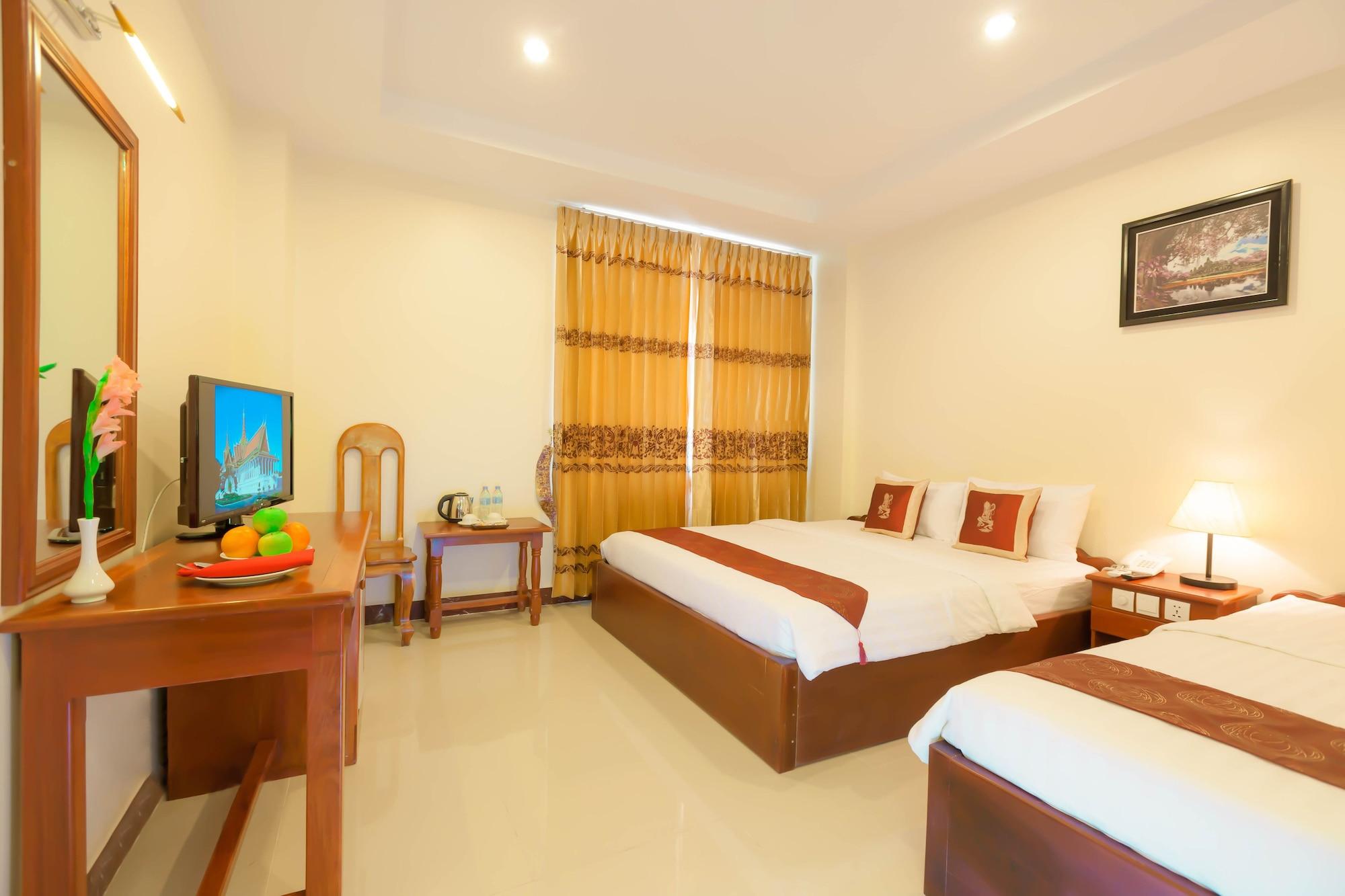 Kirirom Crystal Hotel Phnom Penh Exterior photo